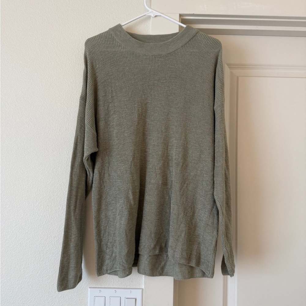 Free People Malibu Solid Surf Set- top only - Picture 2 of 3